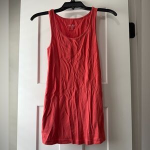 Women's Coral/burnt orange Tank Top small Isabel